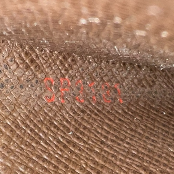 Louis Vuitton Damier Ebene Card Holder Wallet - Picture 5 of 5